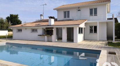 House 7 rooms of 180 m² in Cestas (33610)