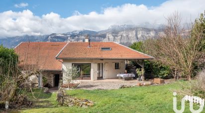 House 5 rooms of 120 m² in Le Champ-près-Froges (38190)