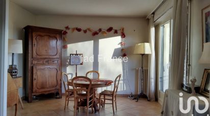 Apartment 4 rooms of 79 m² in Ville-d'Avray (92410)