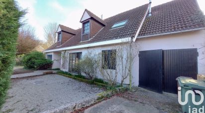 House 10 rooms of 210 m² in Gambais (78950)