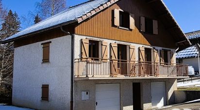 Maison traditionnelle 6 pièces de 126 m² à Prémanon (39220)