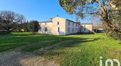 Maison traditionnelle 11 pièces de 330 m² à Nieul-lès-Saintes (17810)