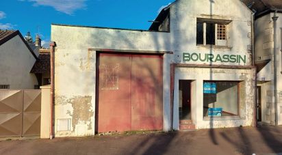 Local d'activités de 270 m² à Gien (45500)