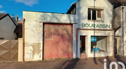 Building in Gien (45500) of 270 m²