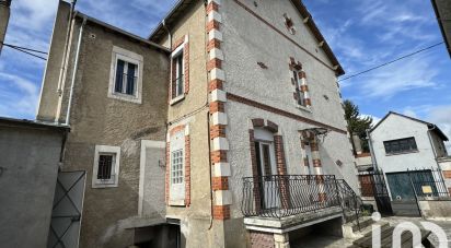 Maison de ville 4 pièces de 85 m² à Cosne-Cours-sur-Loire (58200)