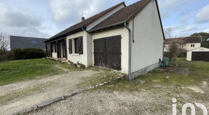 Maison traditionnelle 4 pièces de 97 m² à Levet (18340)