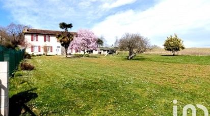 Mansion 8 rooms of 142 m² in Garlin (64330)