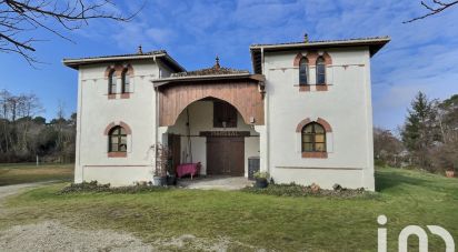 Mansion 8 rooms of 200 m² in Sanguinet (40460)