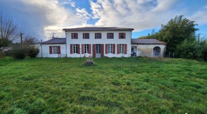 Maison 6 pièces de 165 m² à Gaillan-en-Médoc (33340)