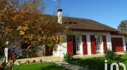 House 5 rooms of 90 m² in Viodos-Abense-de-Bas (64130)