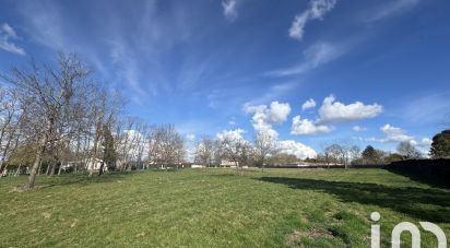 Land of 1,167 m² in Bressols (82710)