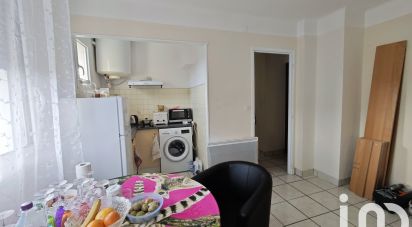 Appartement 2 pièces de 30 m² à Lourdes (65100)