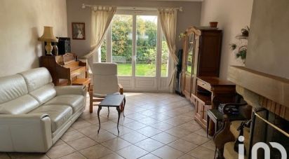 House 4 rooms of 95 m² in Ozoir-la-Ferrière (77330)