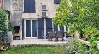 House 5 rooms of 101 m² in L'Isle-sur-la-Sorgue (84800)