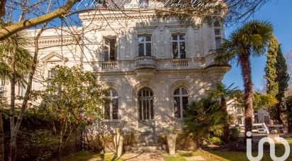 Manor 10 rooms of 225 m² in Angers (49000)