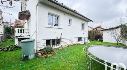 Traditional house 7 rooms of 156 m² in Athis-Mons (91200)