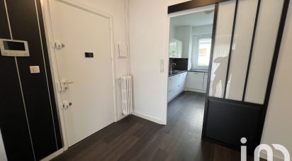 Apartment 6 rooms of 124 m² in Cholet (49300)