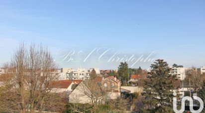 Apartment 4 rooms of 64 m² in Ermont (95120)