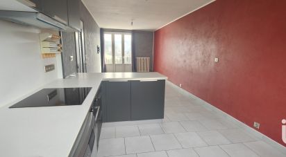 Apartment 3 rooms of 57 m² in Besançon (25000)