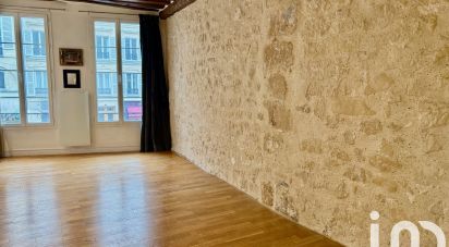 Studio 1 room of 40 m² in Paris (75004)