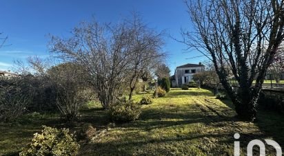 House 8 rooms of 128 m² in Bresdon (17490)