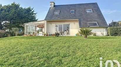 Traditional house 5 rooms of 90 m² in Quiberon (56170)