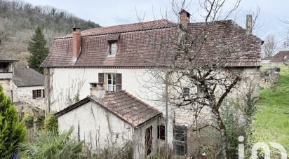 Traditional house 9 rooms of 140 m² in Fons (46100)