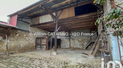 Barn conversion 6 rooms of 140 m² in Marcoussis (91460)