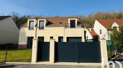 House 5 rooms of 125 m² in Mantes-la-Ville (78711)