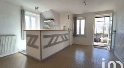 Maison 6 pièces de 130 m² à Blacé (69460)